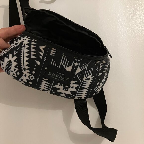 The Saddle Sack Horse Saddle Pouch - Picture 1 of 6